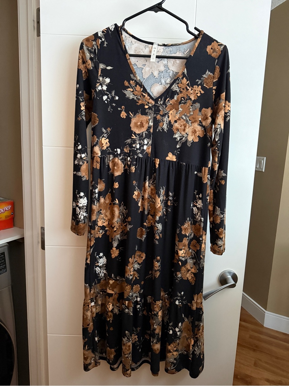 Women's Black Floral V-Neck Maxi Dress - Brown Floral Print